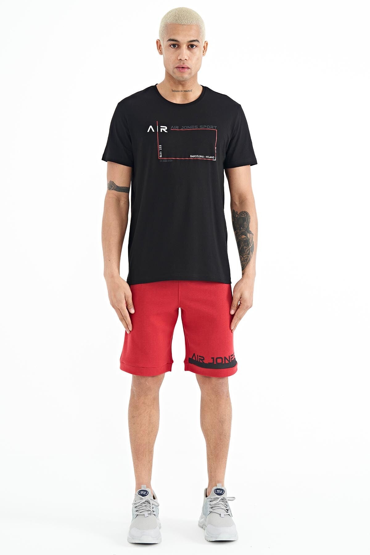 <tc>T-shirt pour homme à coupe standard "otis" - 88228</tc>