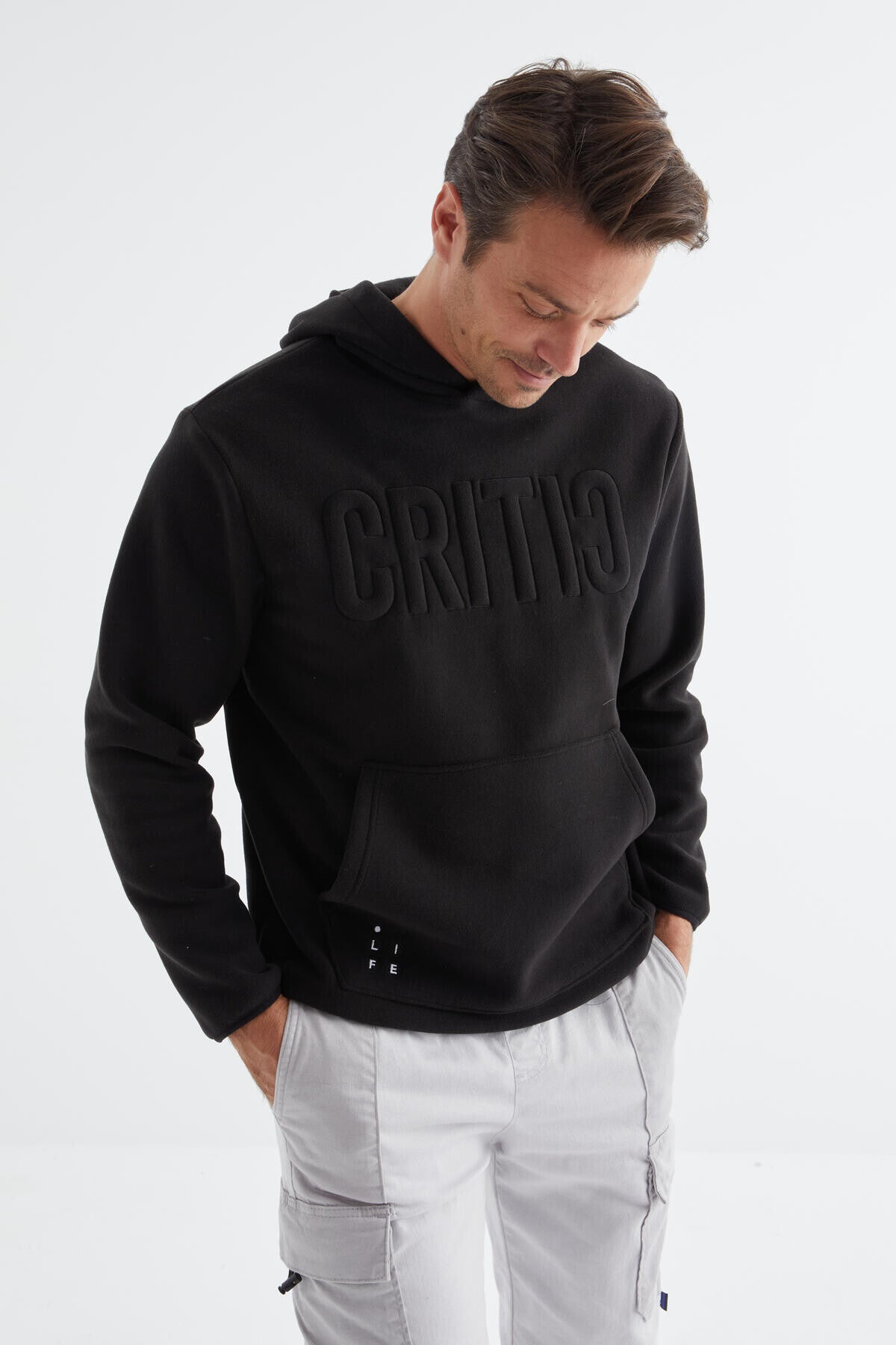 yazi nakişli kanguru cepli kapüşonlu standart kalip erkek polar sweatshirt - 88156 - Justyol