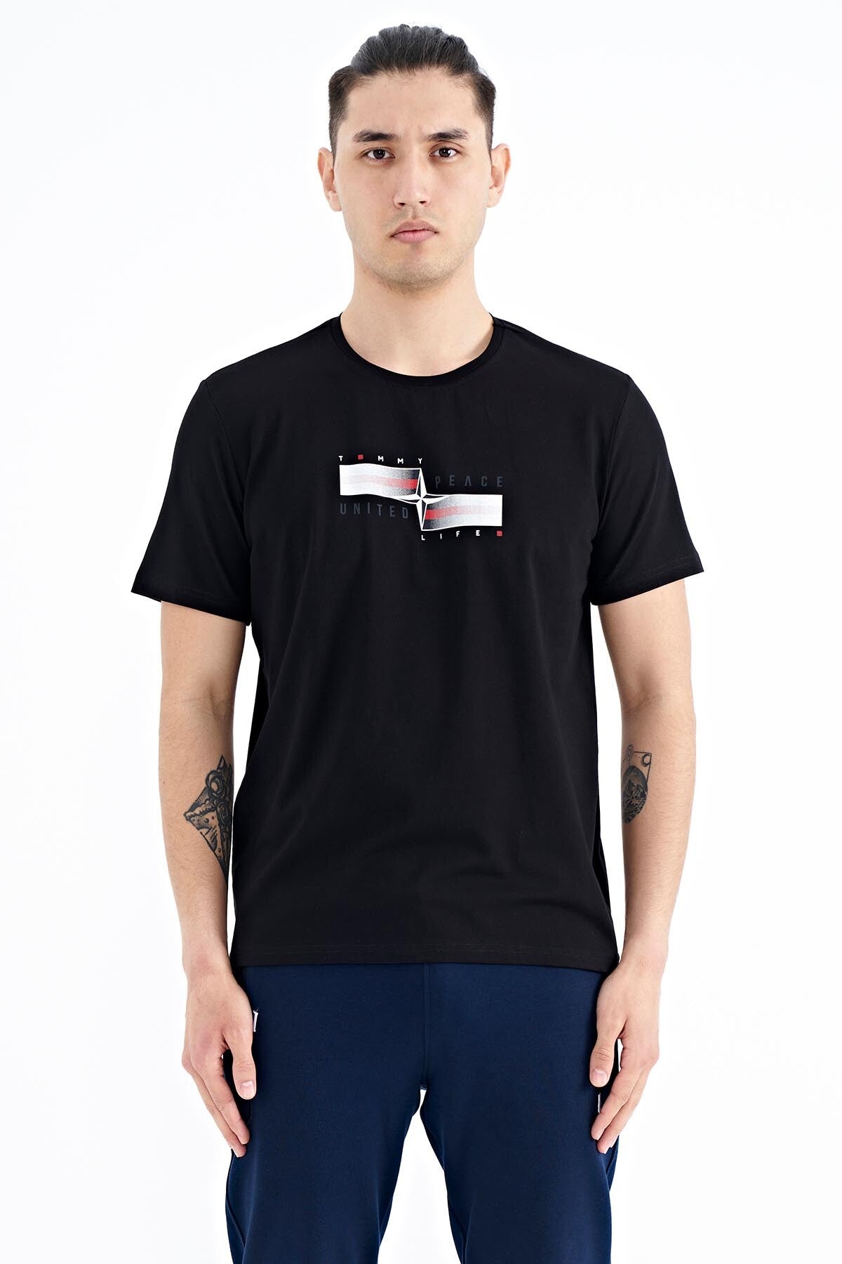 <tc>T-shirt pour homme à coupe standard avec impression graphique et écriture - 88215</tc>