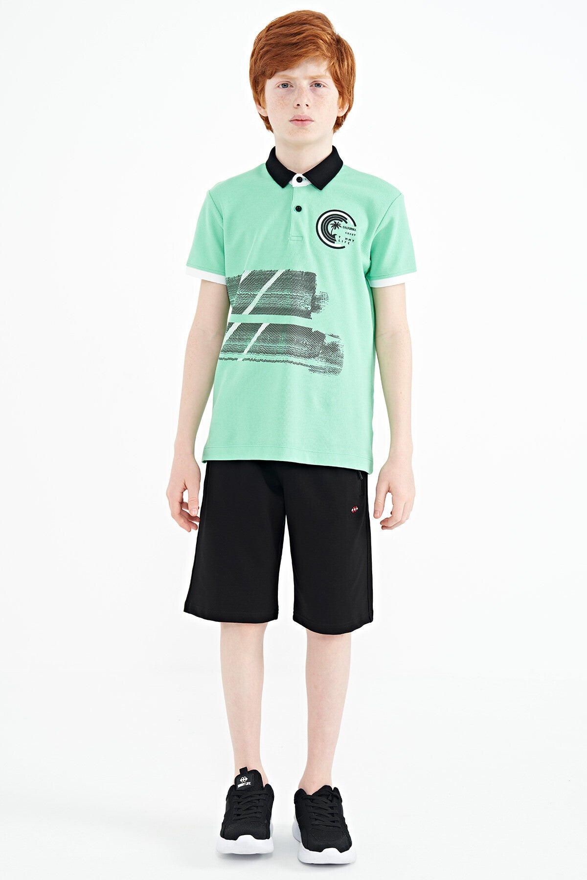 <tc>T-shirt garçon à col polo, coupe standard avec détails imprimés - 11094</tc>