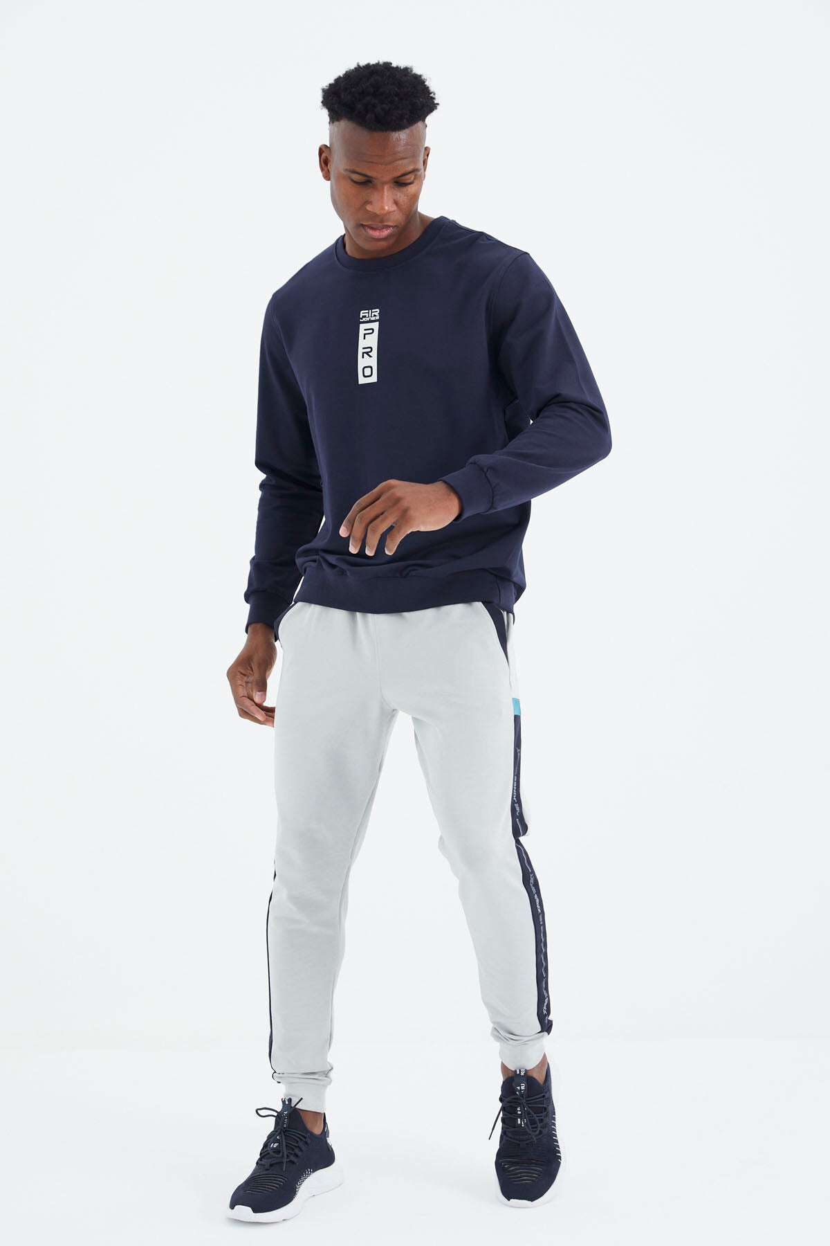 <tc>jogger pour homme Seth - 82117</tc>