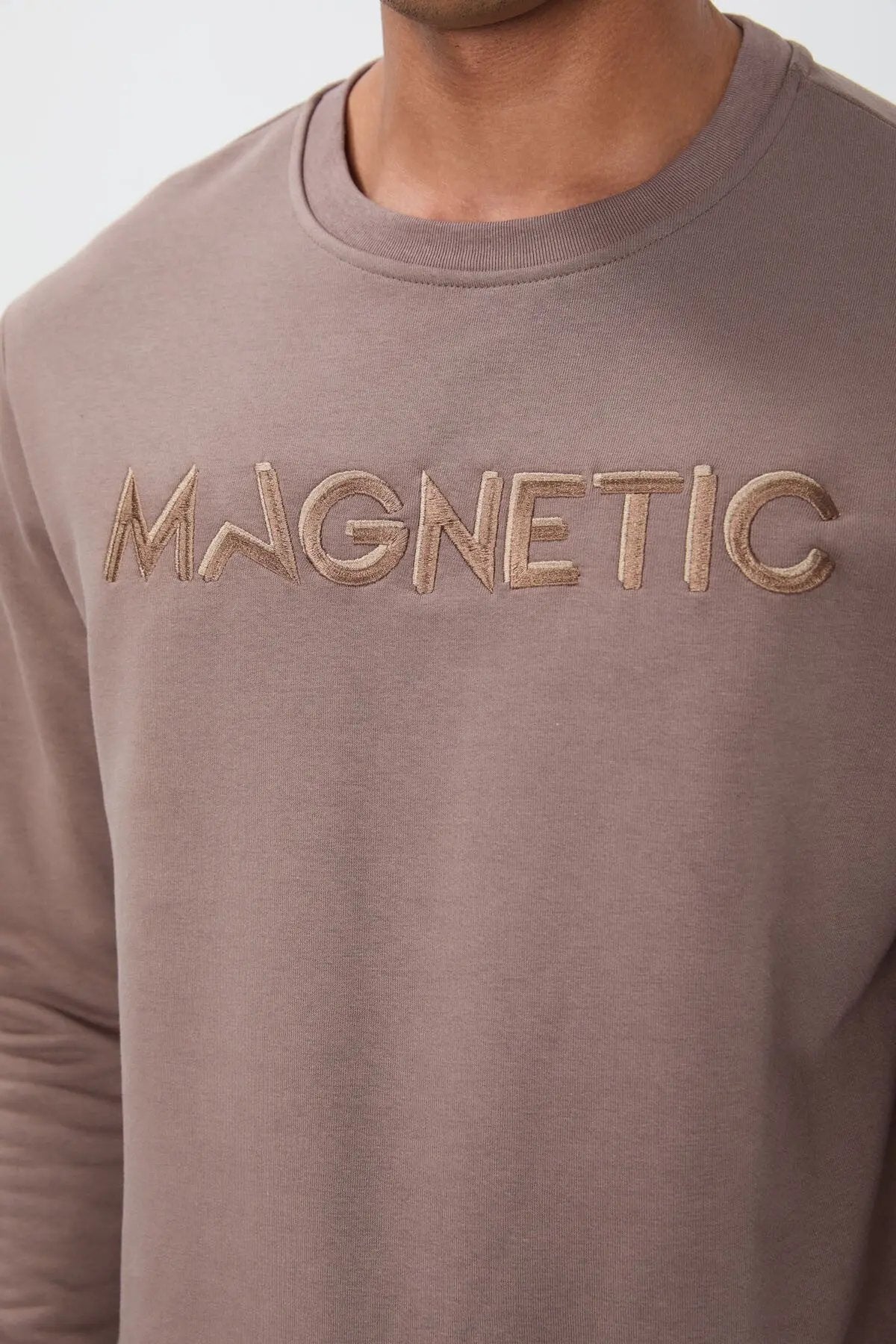 yazi nakişli o yaka rahat form erkek sweatshirt - 88020 - Justyol