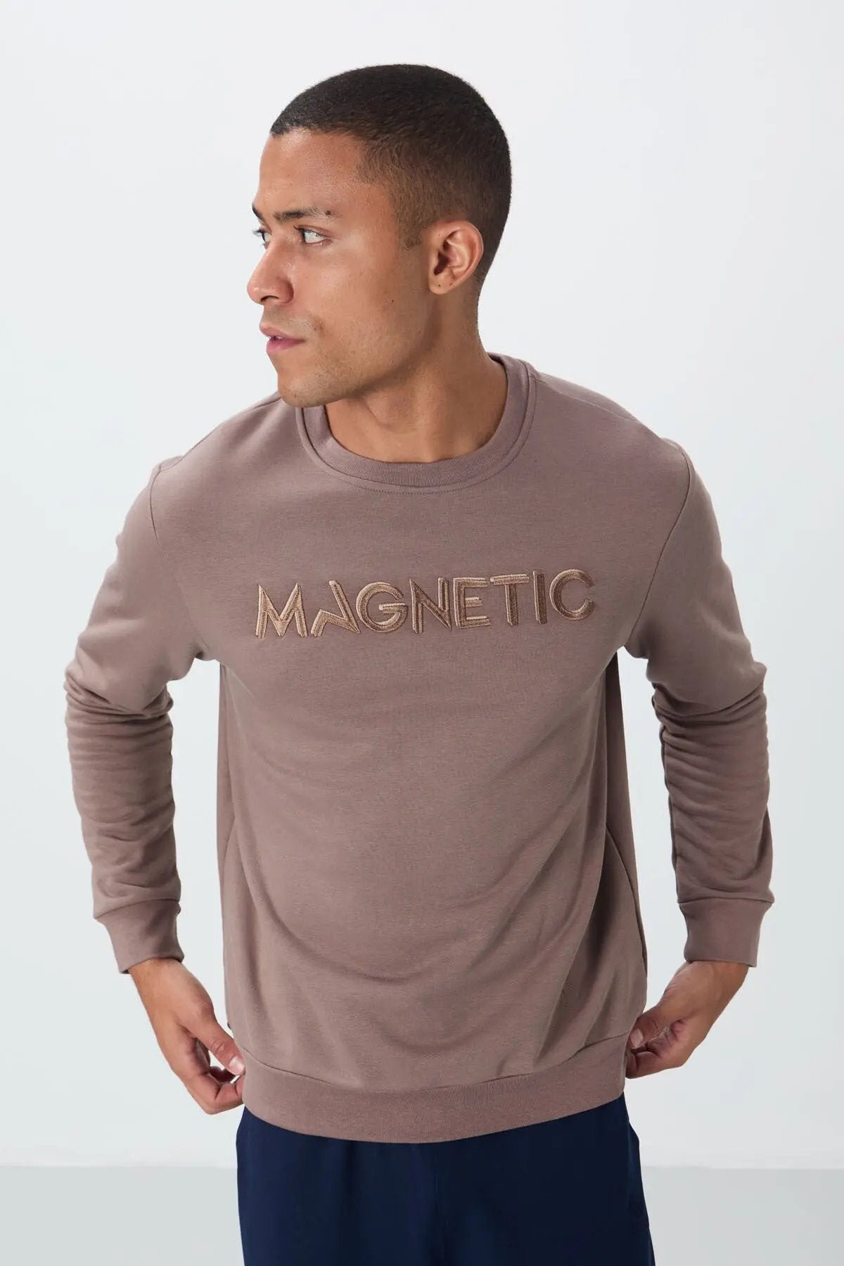 yazi nakişli o yaka rahat form erkek sweatshirt - 88020 - Justyol