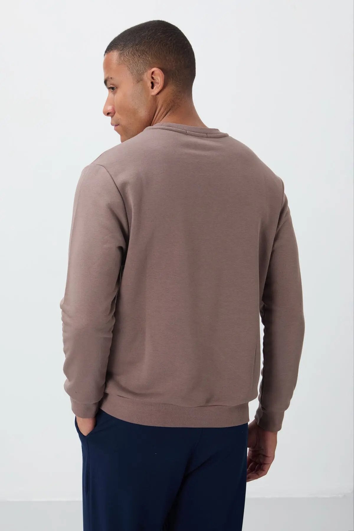 yazi nakişli o yaka rahat form erkek sweatshirt - 88020 - Justyol