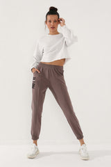 <tc>Pantalon de jogging pour femme à coupe confortable avec broderie texte et chevilles élastiques - 94571</tc>