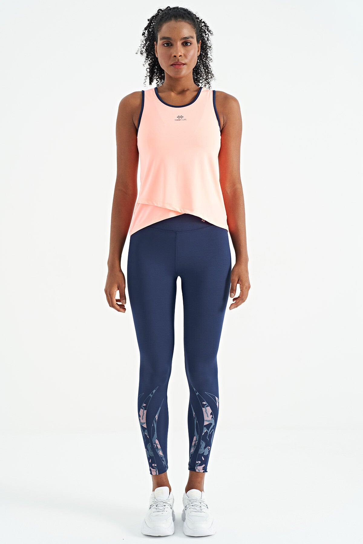 logo baskili biye şeritli standart kalip kadin spor atlet - 97255 - Justyol