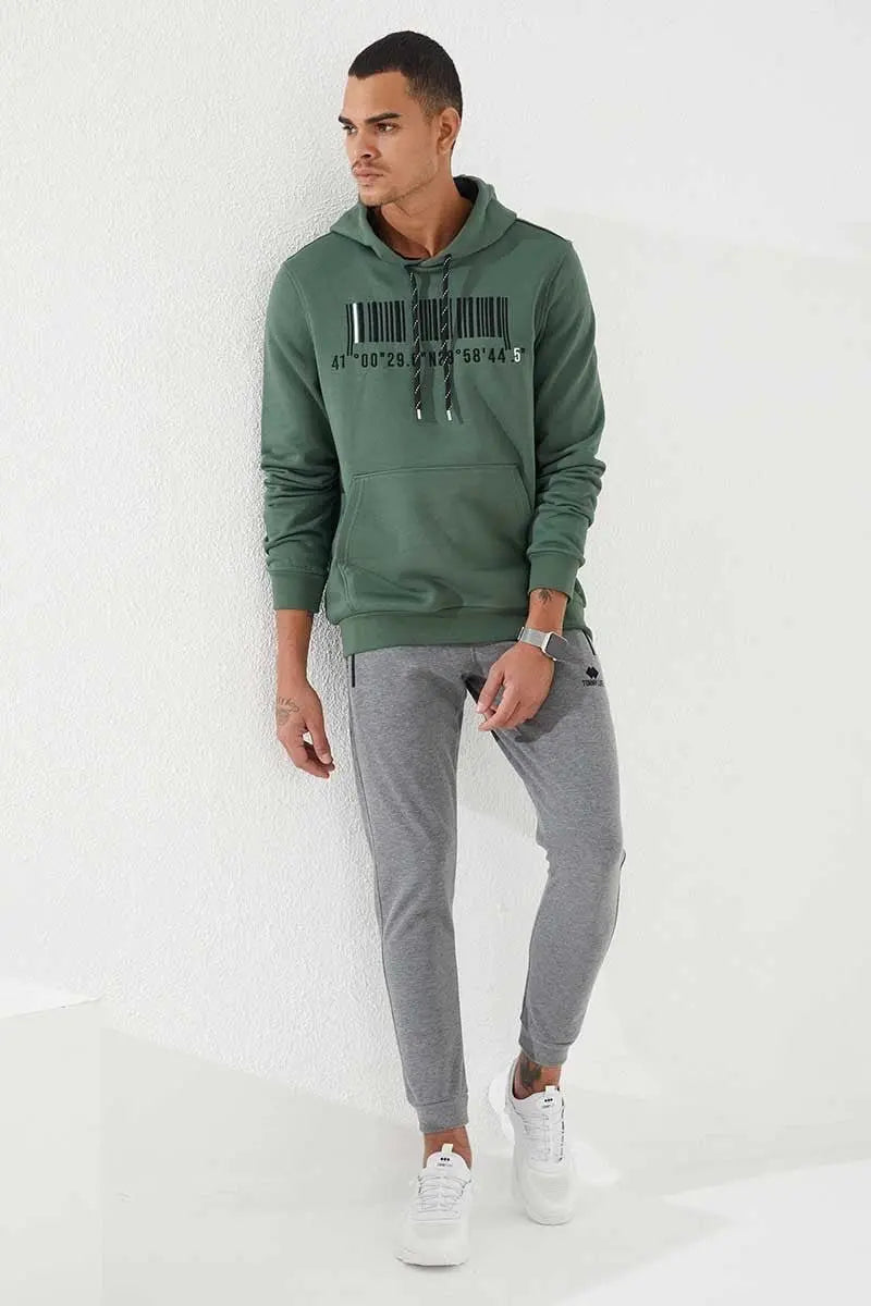 nakişli kanguru cep standart kalip kapüşonlu erkek sweatshirt - 87839 - Justyol