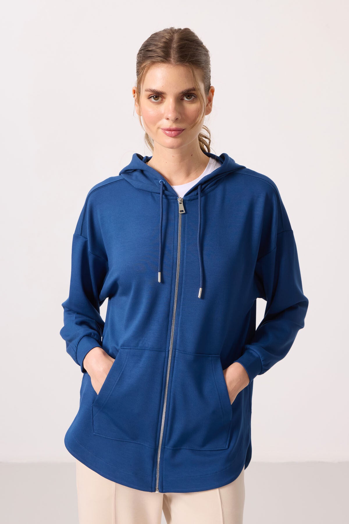 <tc>Sweatshirt tunique femme oversize à capuche en texture douce - 97302</tc>