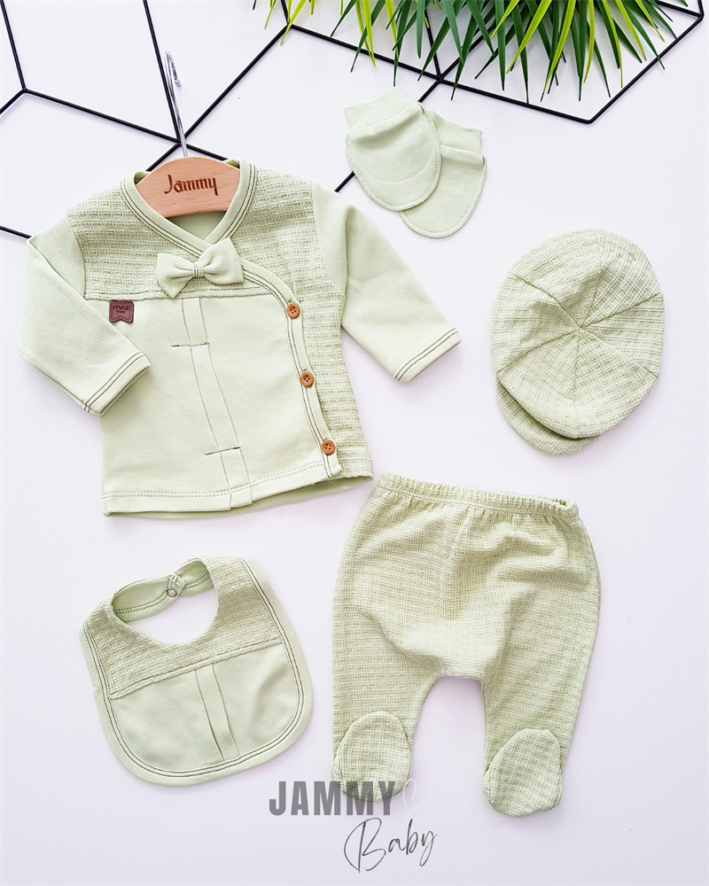 robert capped 5-piece newborn set