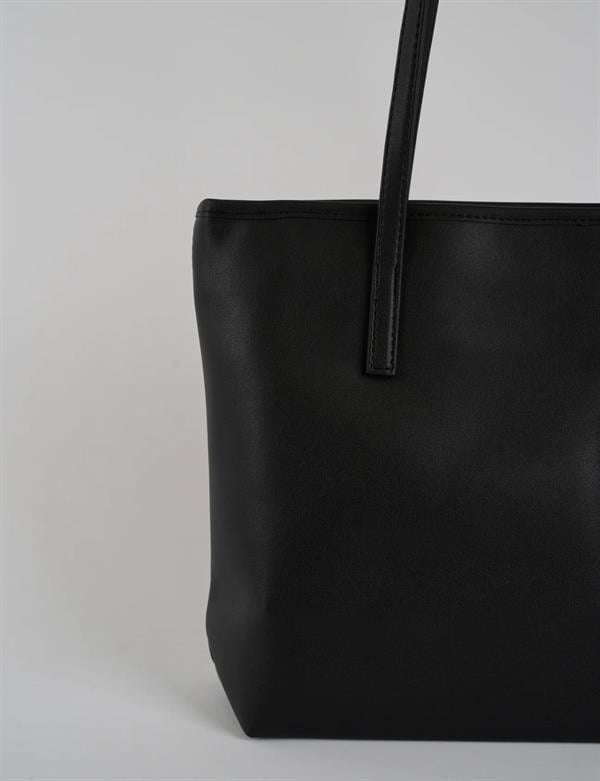 <tc>Roger Sac à main Noir à fermeture éclair</tc>