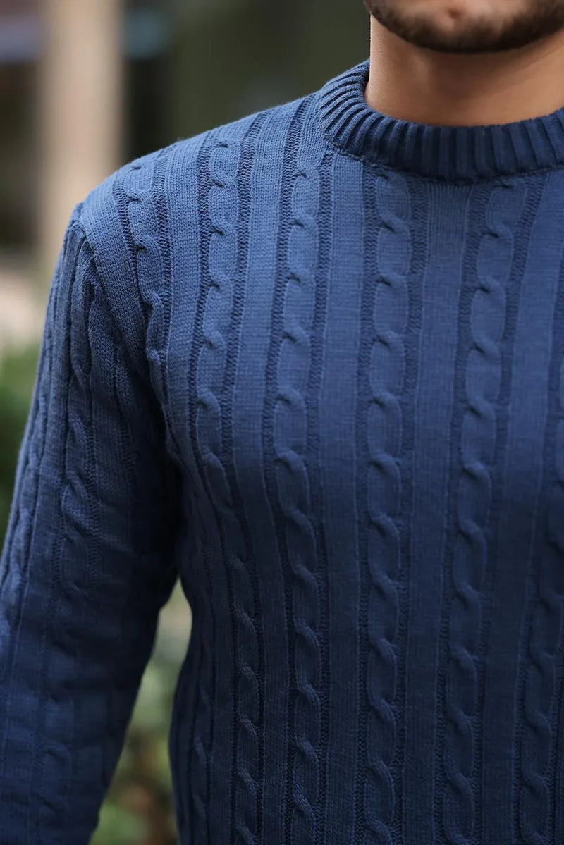 Pull Homme en Maille Torsadée à Col Rond