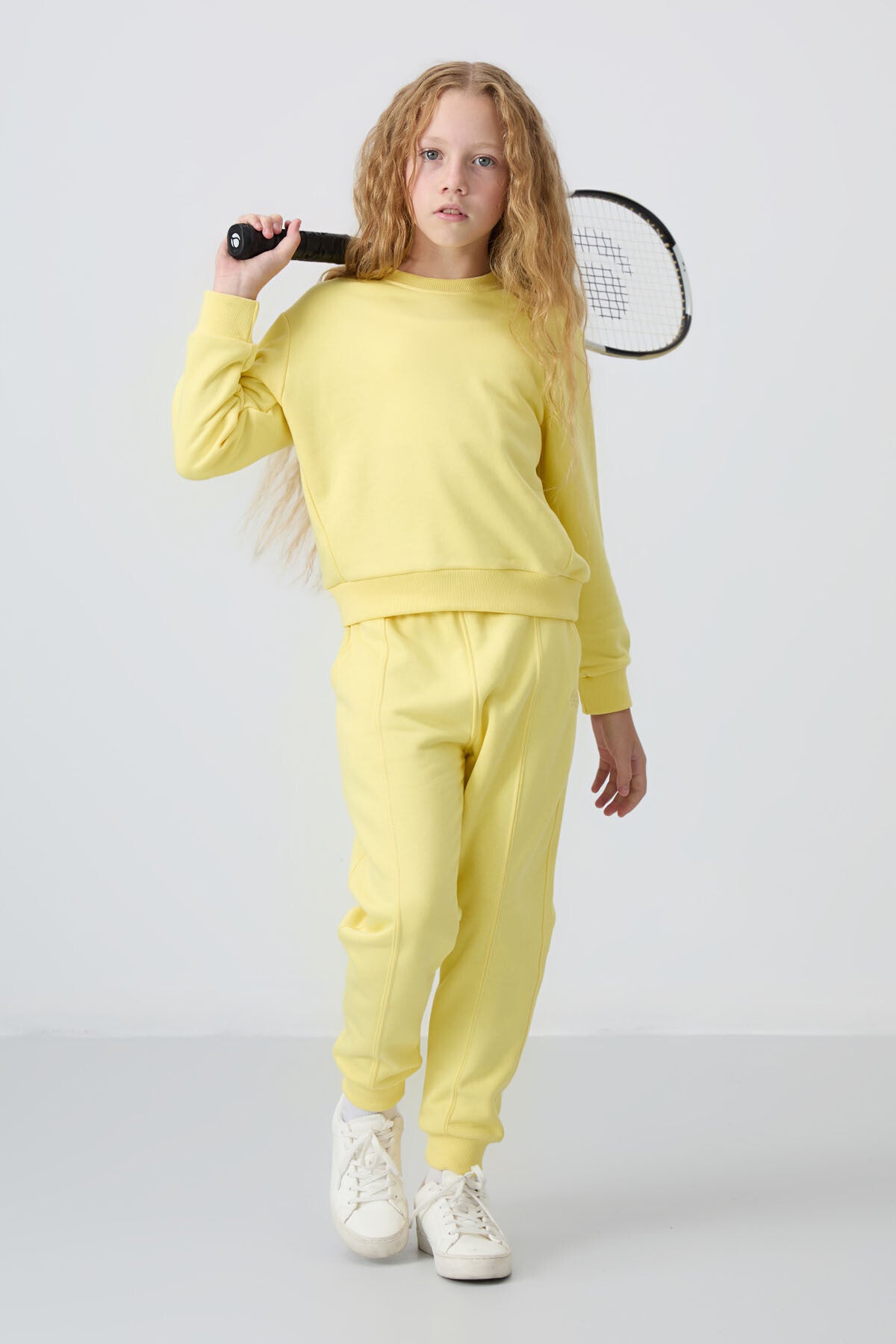 açik mavi pamuklu içi tüylü yumuşak dokulu oversize nakişli kiz çocuk eşofman takim - 75145 - Justyol