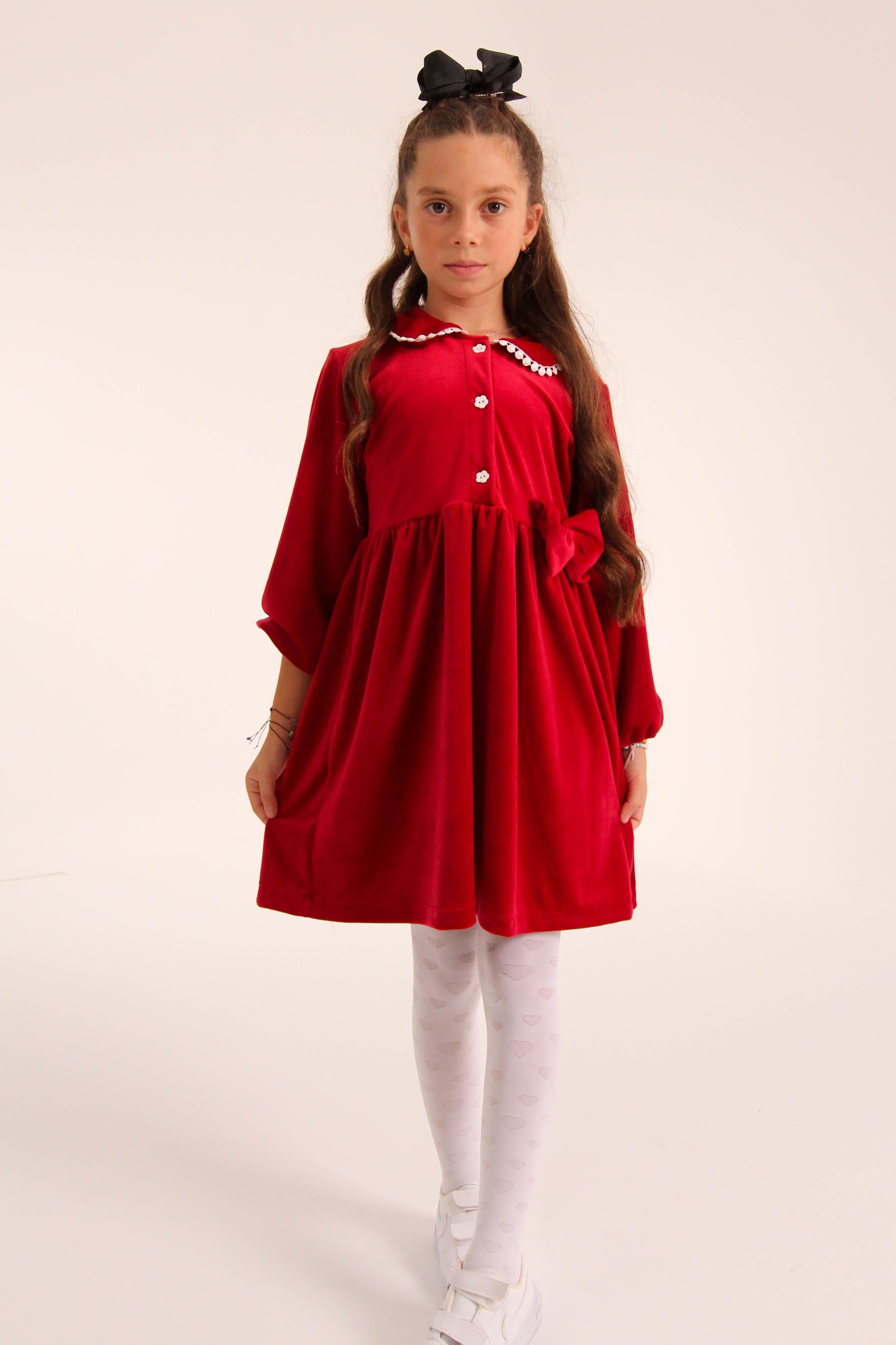 <tc>Robe fille en velours côtelé avec boutons</tc>