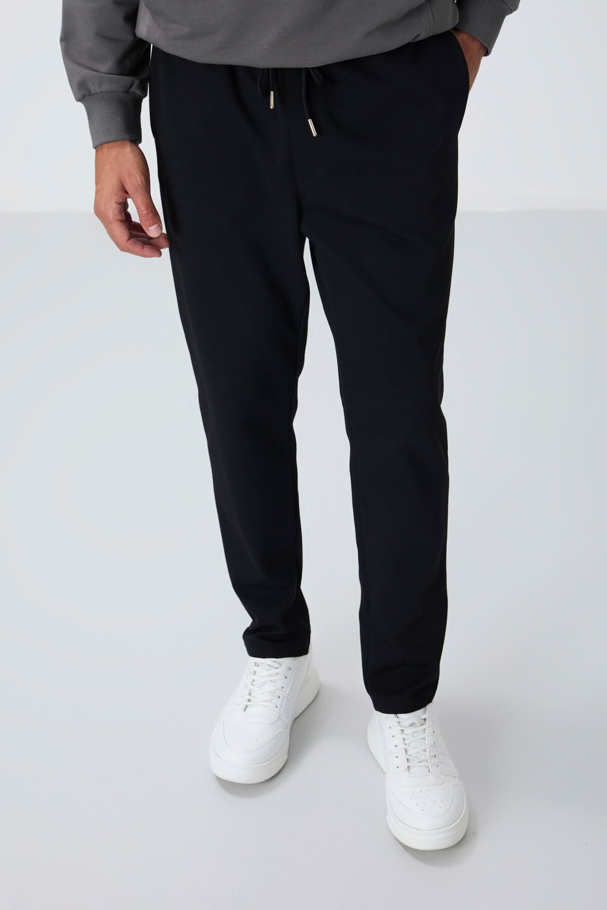 <tc>Pantalon de survêtement pour homme à coupe standard avec surface texturée - 82155</tc>