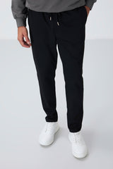 <tc>Pantalon de survêtement pour homme à coupe standard avec surface texturée - 82155</tc>