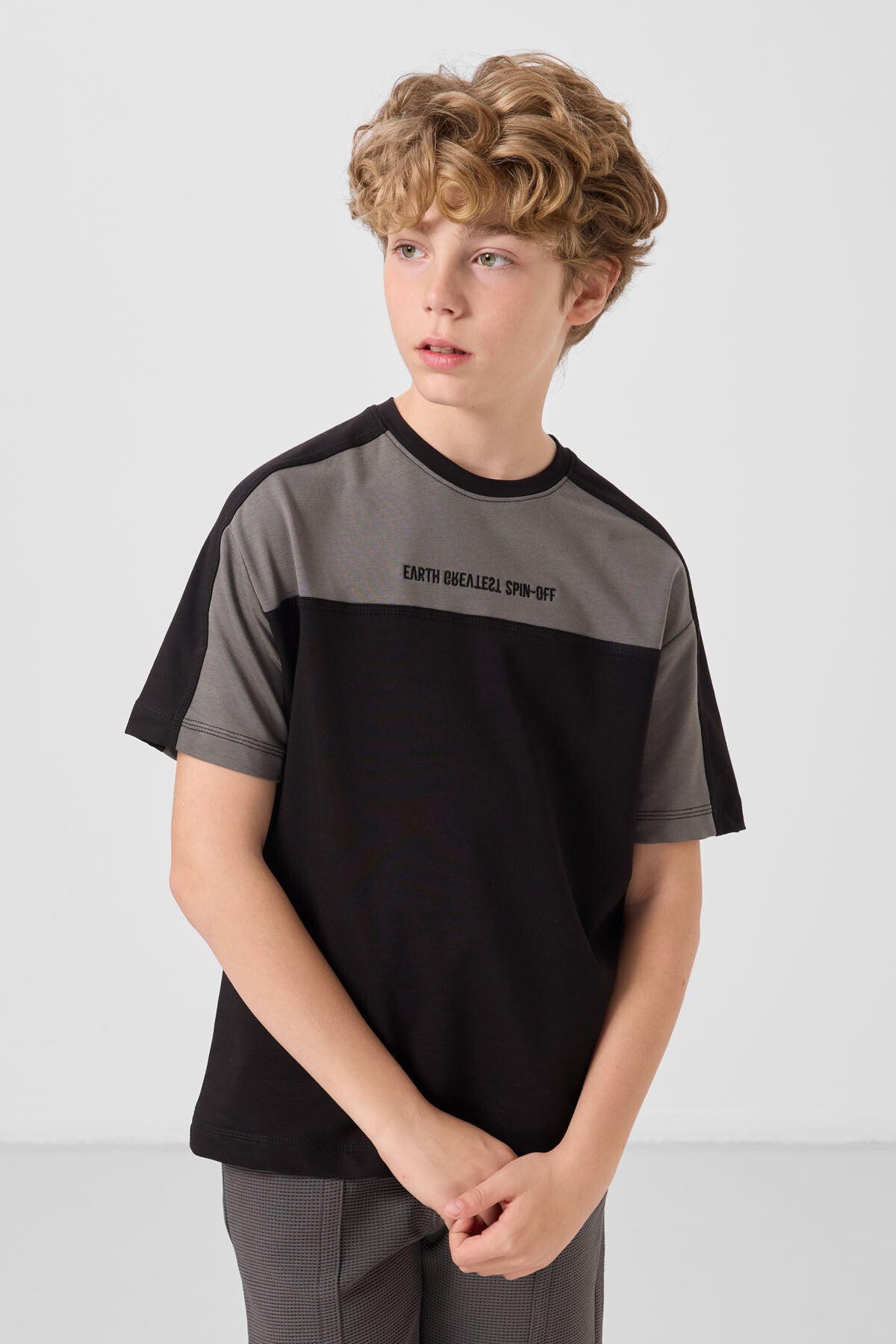 T-shirt Garçon Oversize en Coton Doux avec Broderie - 11290
