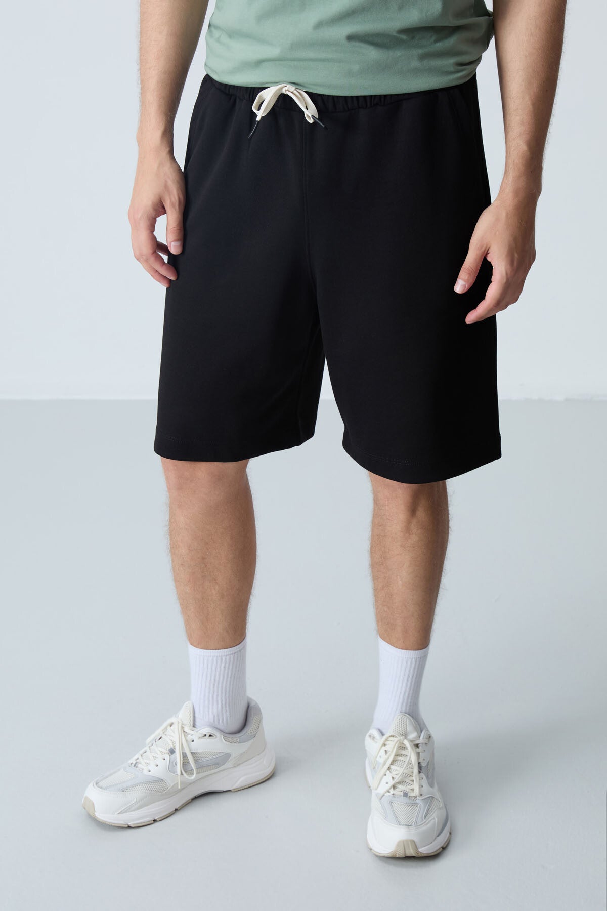 <tc>Short Basique Homme en Coton Épais à Texture Douce, Coupe Standard - 81275</tc>