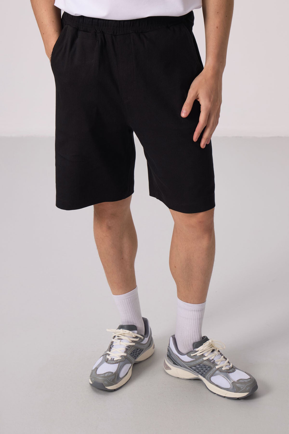 gri standart fit dokuma hafif esnek chino şort - 81290 - Justyol