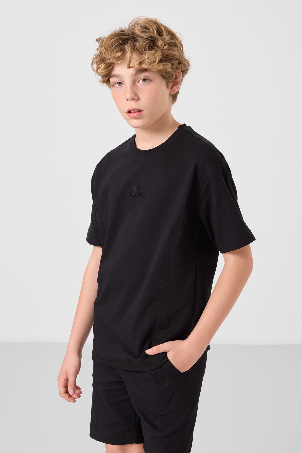 Ensemble Garçon Oversize 2 Pièces – T-shirt & Short - 11276