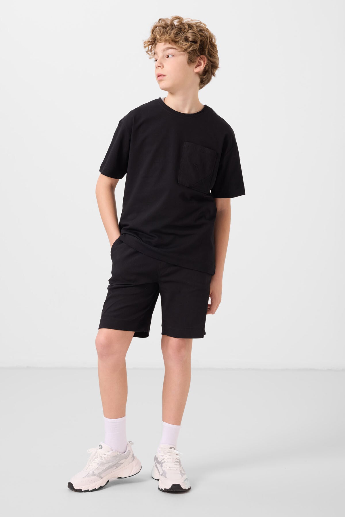 Ensemble Garçon Oversize 2 Pièces – T-shirt & Short - 11278
