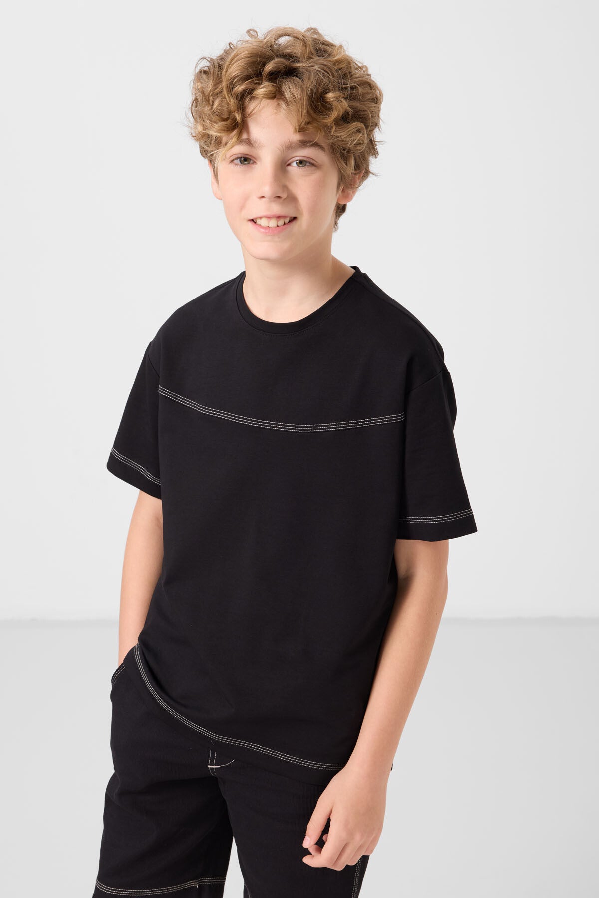 Ensemble Garçon Oversize 2 Pièces – T-shirt & Short - 11279