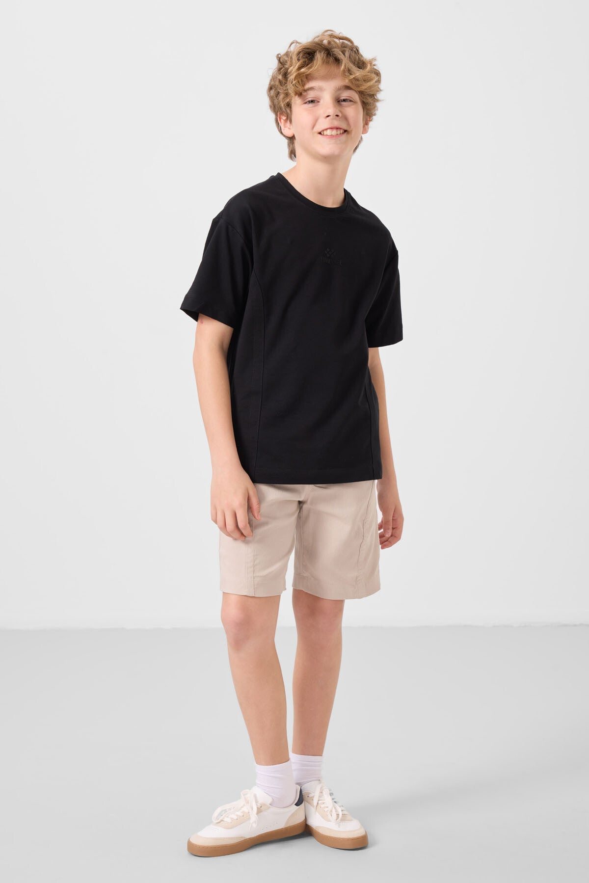 Ensemble Garçon Oversize 2 Pièces – T-shirt & Short - 11276