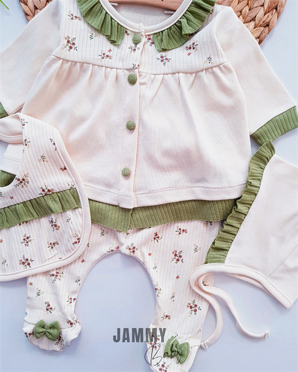 small flowers 5 piece newborn set