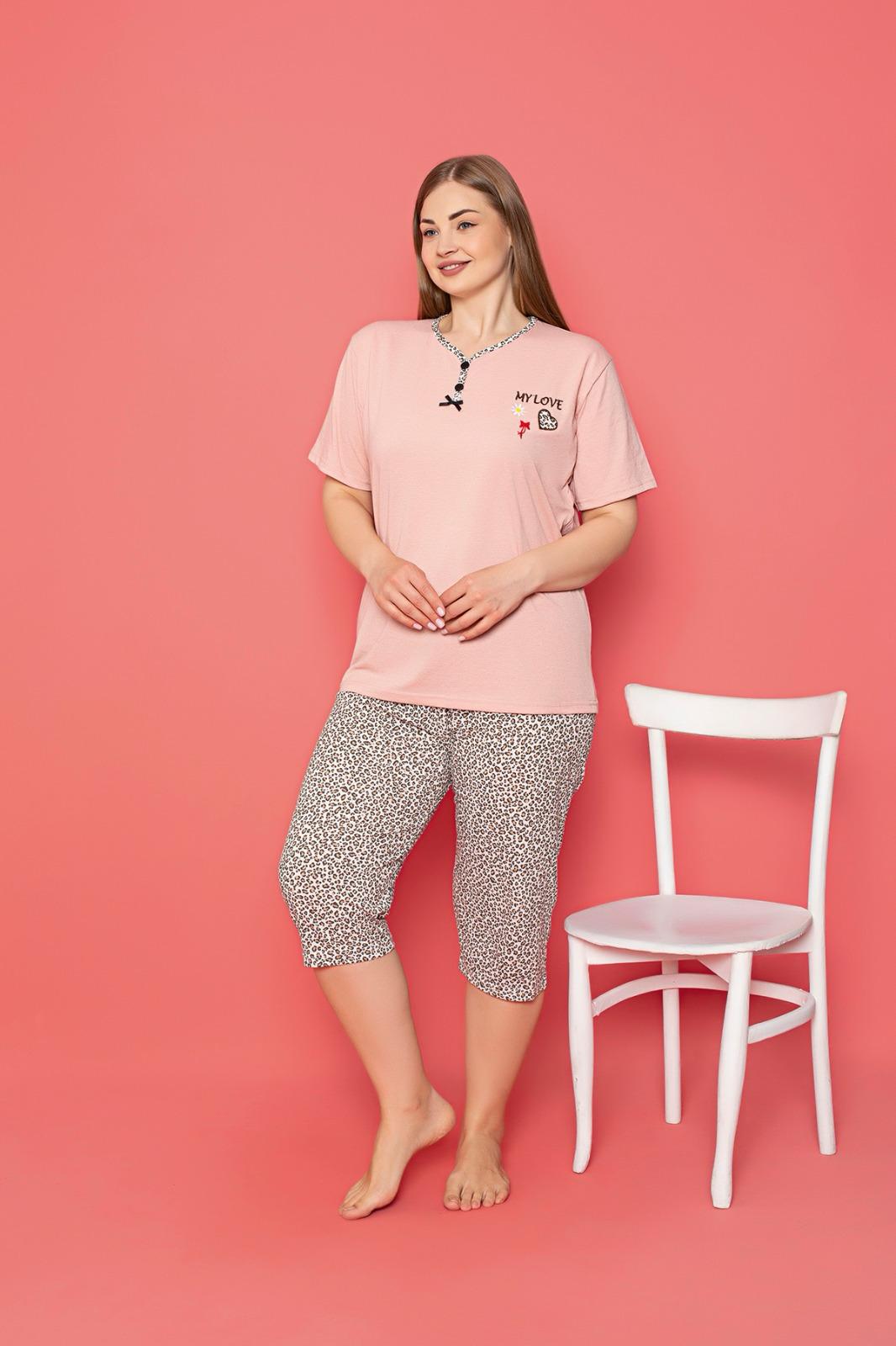 <tc>Ensemble de pyjama en coton à motifs avec col à boutons et capri, grande taille, X-Dreamy.</tc>