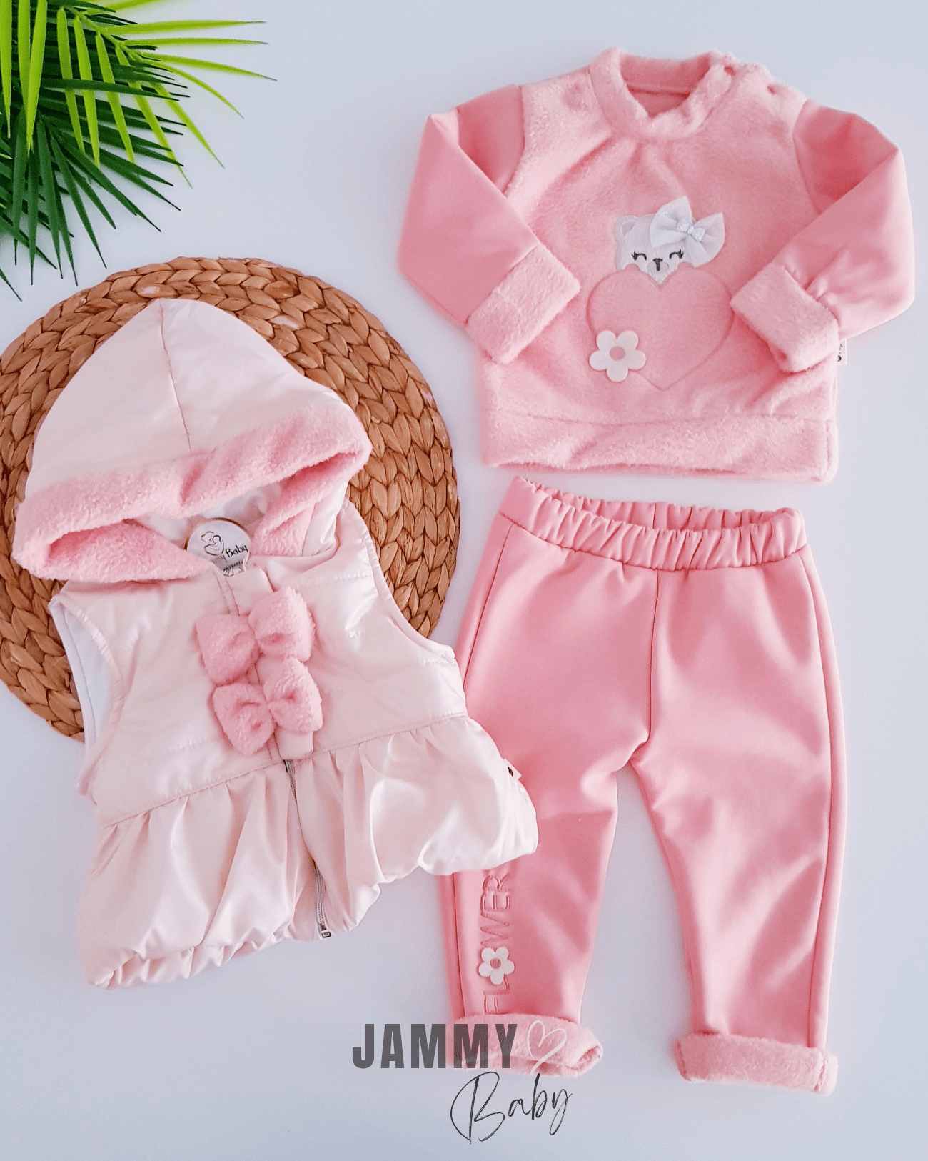 süslü ayicik 3 iplik polar şişme yelekli takim - somon - Justyol