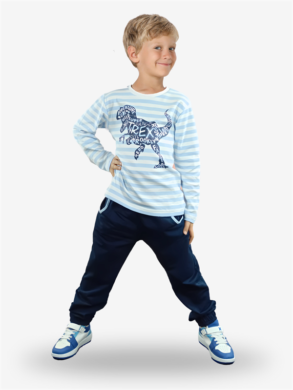 <tc>Ensemble composé d'un t-shirt avec imprimé T-Rex et d'un pantalon indigo.</tc>