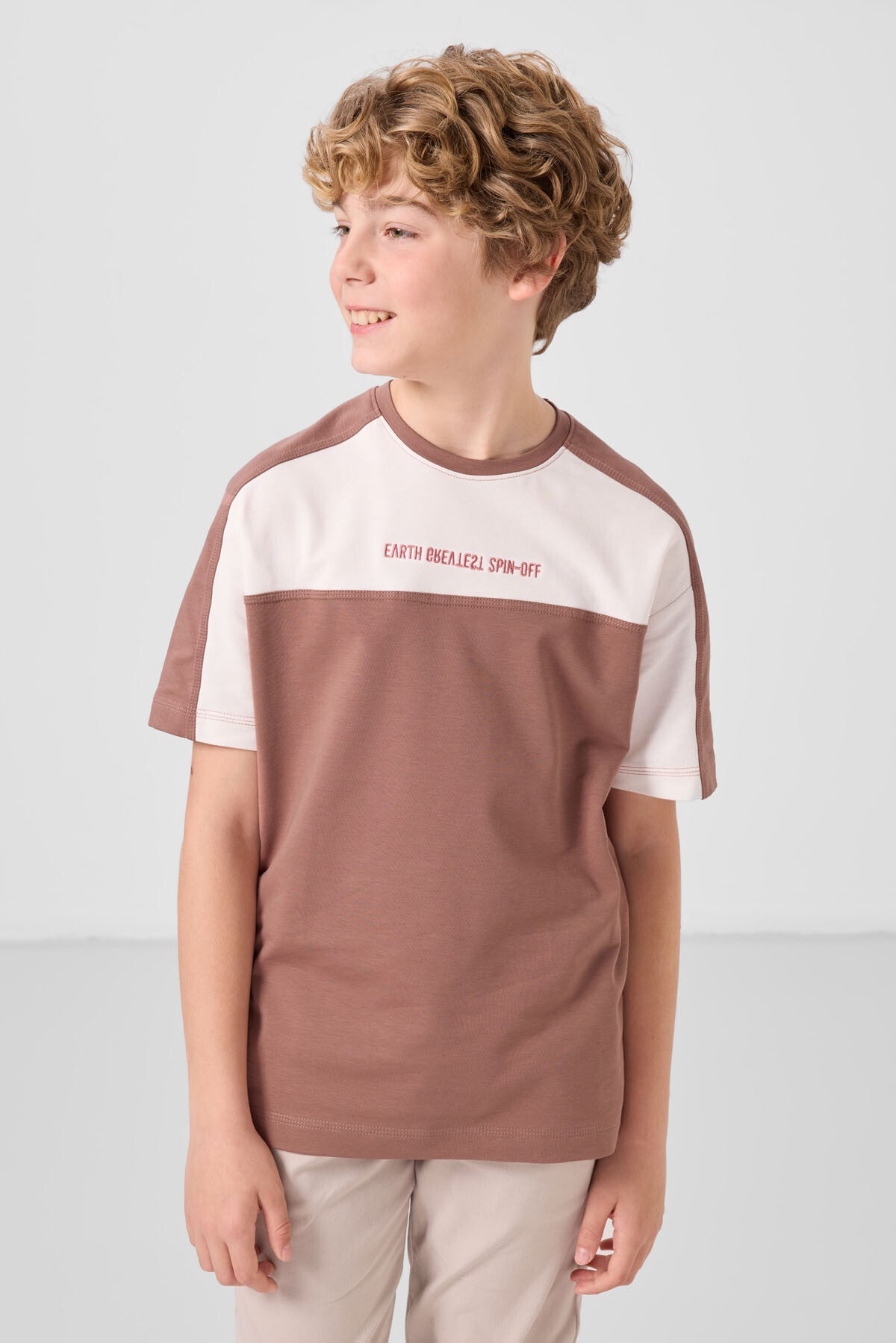 T-shirt Garçon Oversize en Coton Doux avec Broderie - 11290