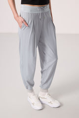 <tc>Pantalon femme en polyester avec poches, coupe standard - 94677</tc>