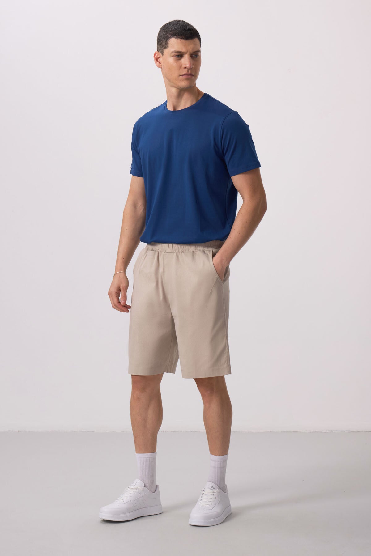 gri standart fit dokuma hafif esnek chino şort - 81290 - Justyol