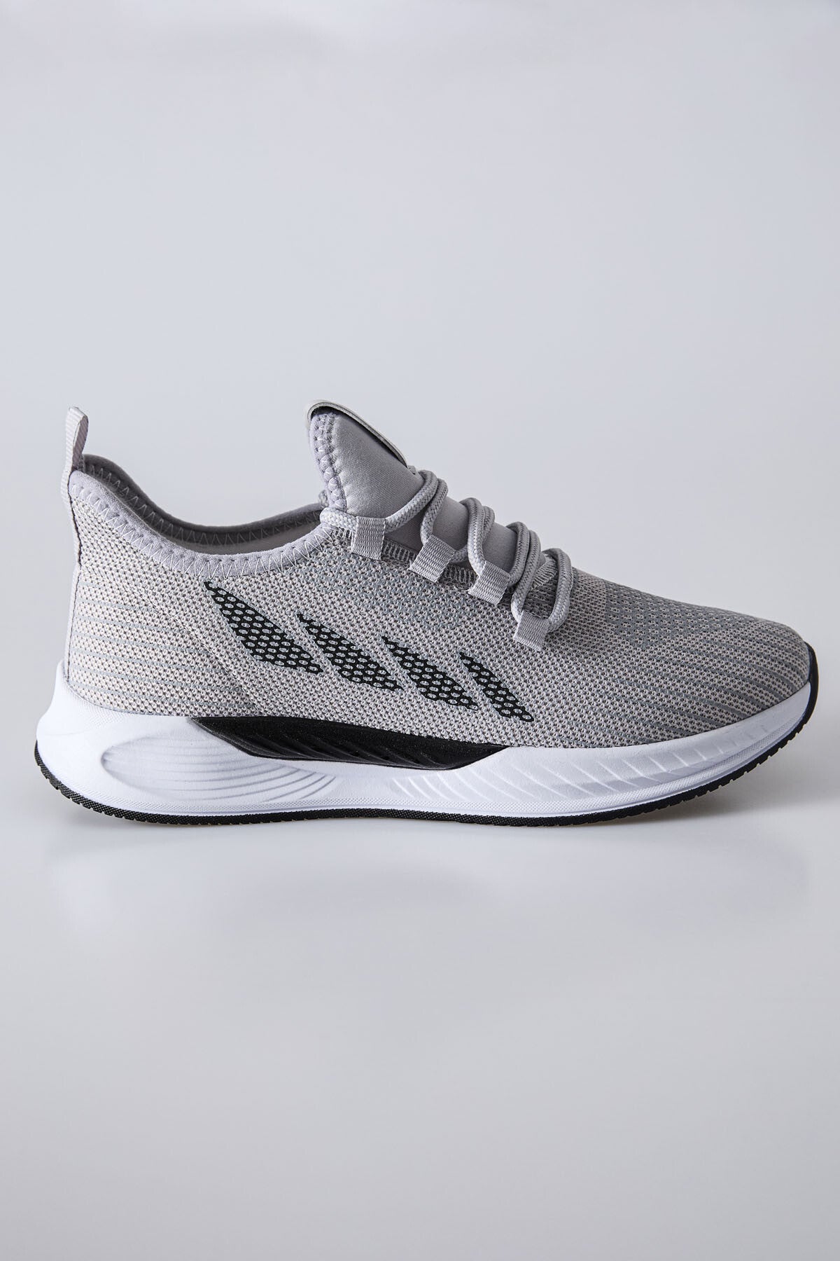 yüksek tabanli bağcikli fileli nefes alan erkek spor ayakkabi - 89130 - Justyol