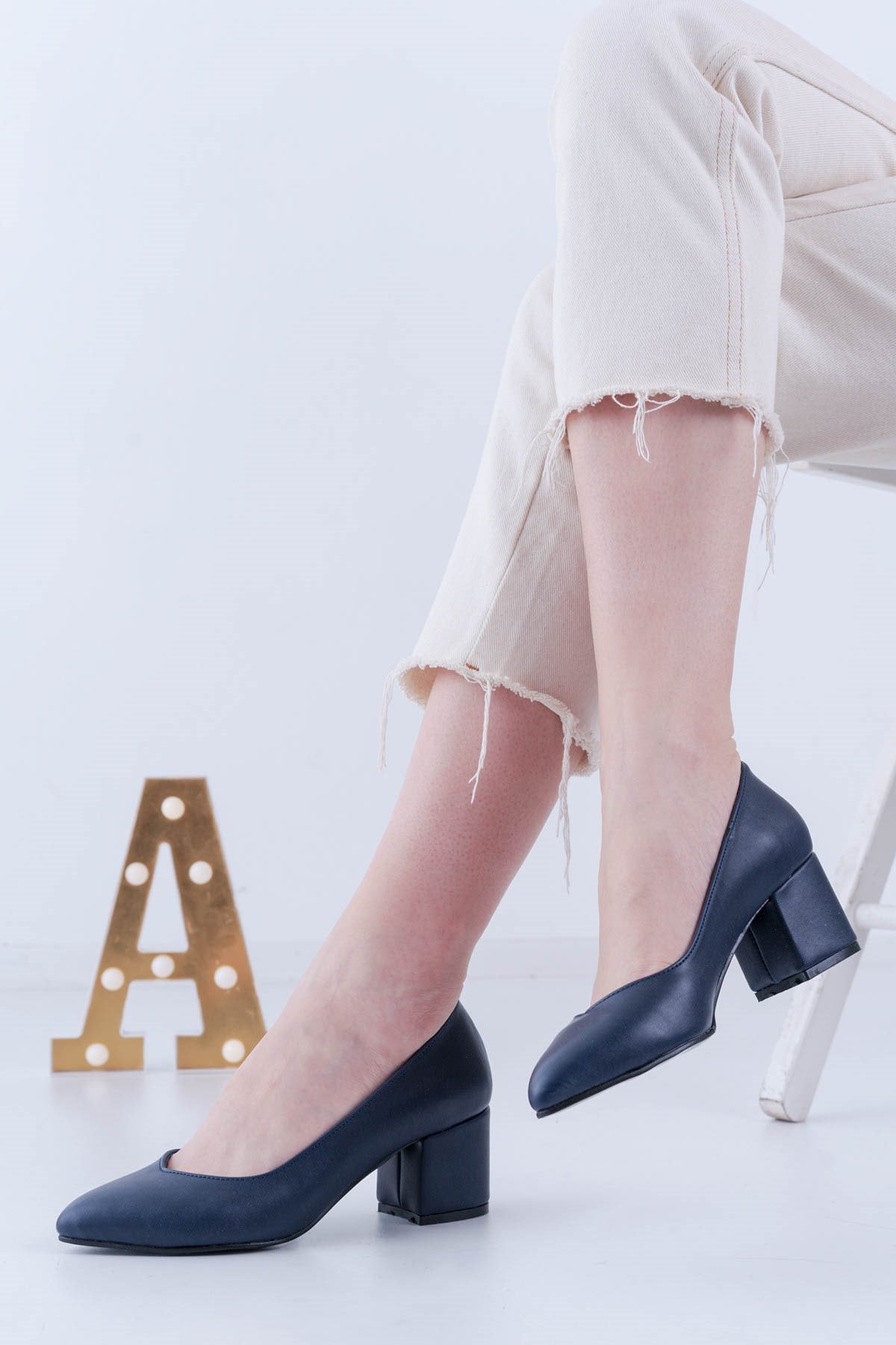 Escarpins femme en similicuir – Chaussures chic à talon confortable 5 cm