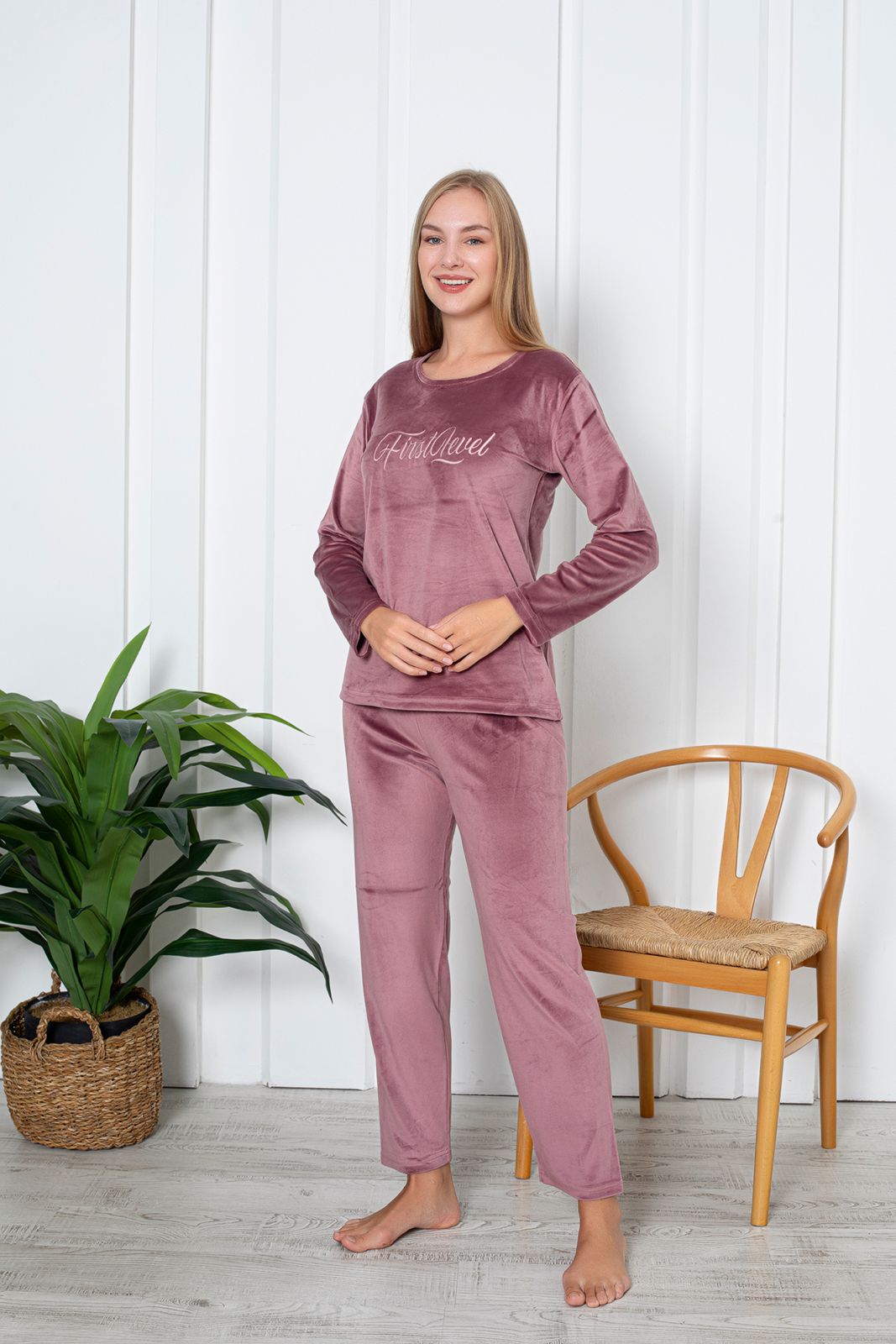 luxury velvet fransiz kadife yazi detayli pijama takimi