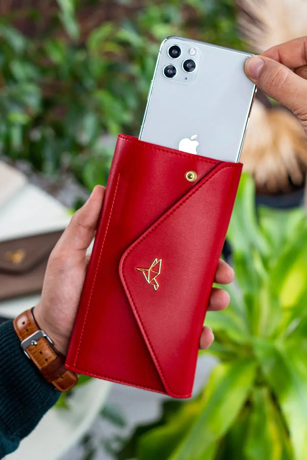 Enveloppe Téléphone et Boîtes de Pièces - Cuir Synthétique, Design Élégant et Pratique