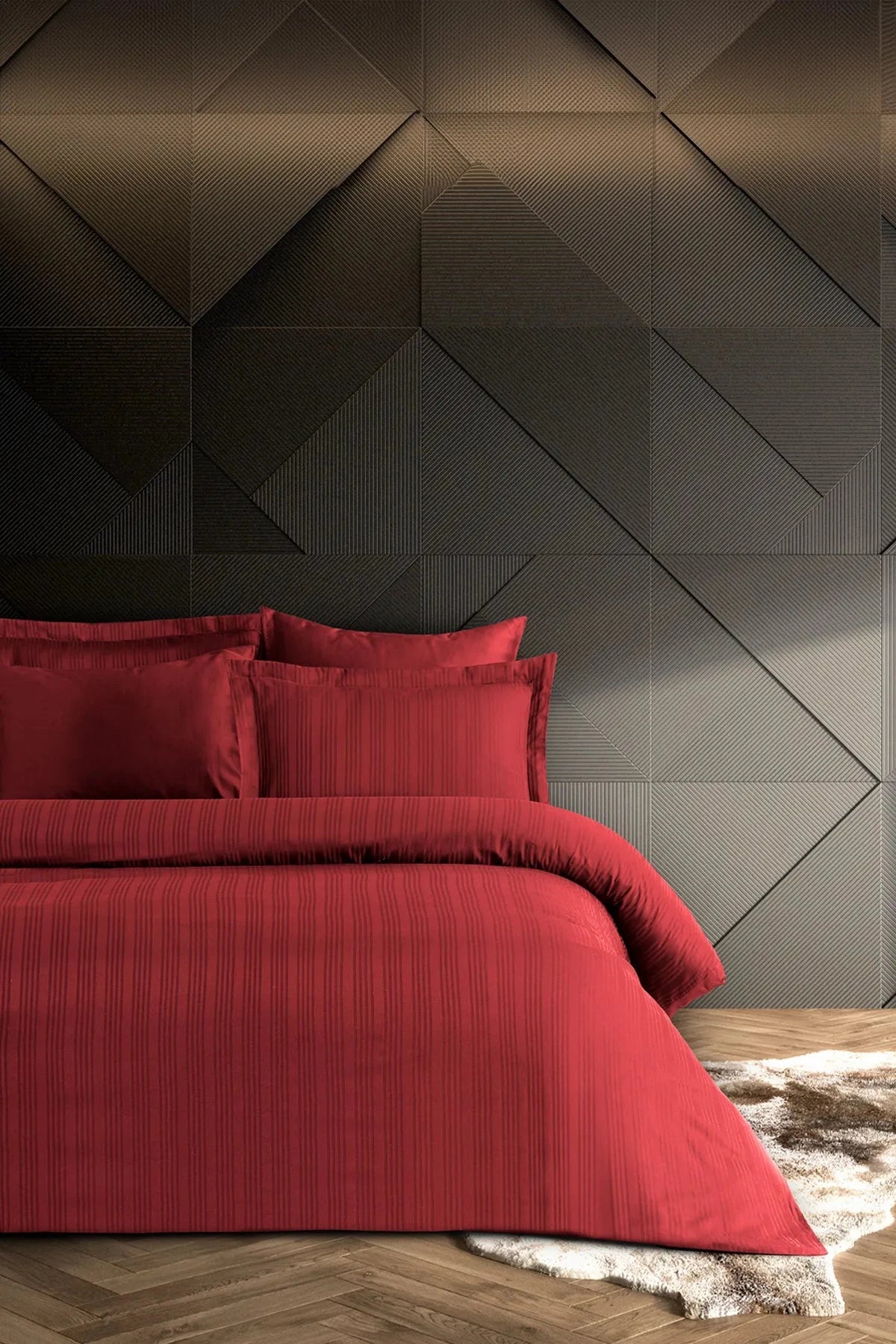 Pierre Cardin Çizgili Saten Nevresim Takımı Çift Kişilik Voyage Redberry Pierre Cardin