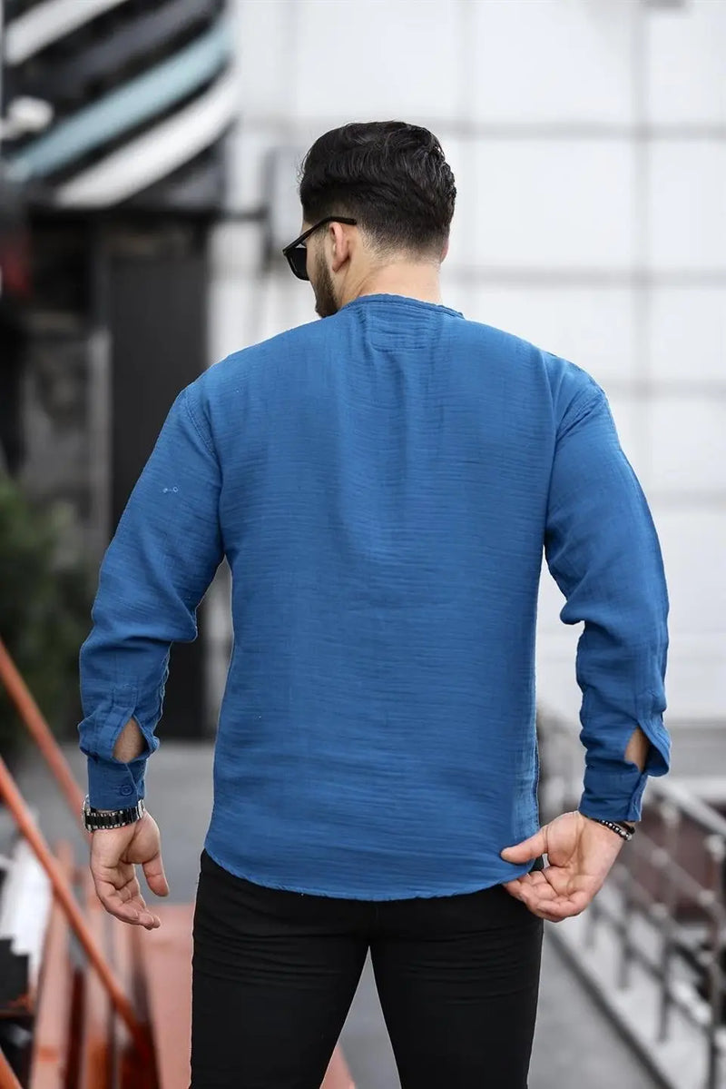 Chemise homme oversize en mousseline col mao demi-patte