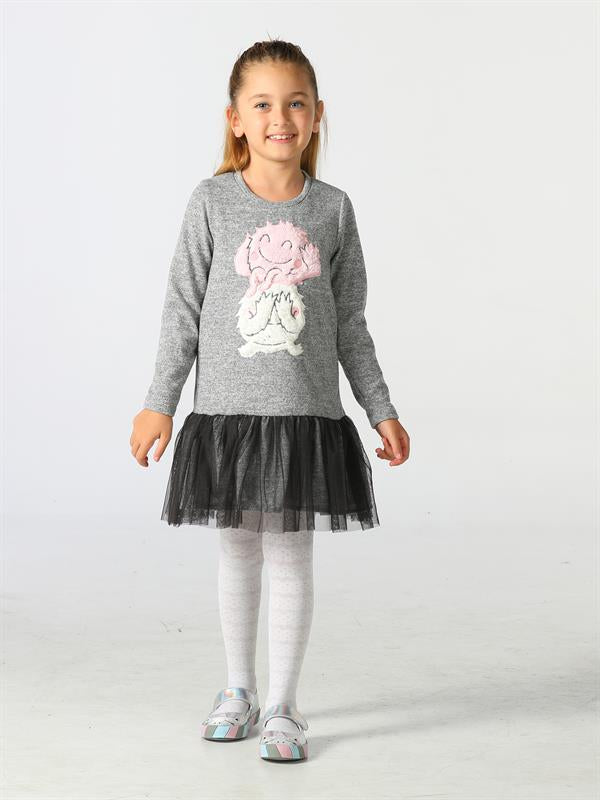 <tc>"Robe pour fille avec détails doux"</tc>