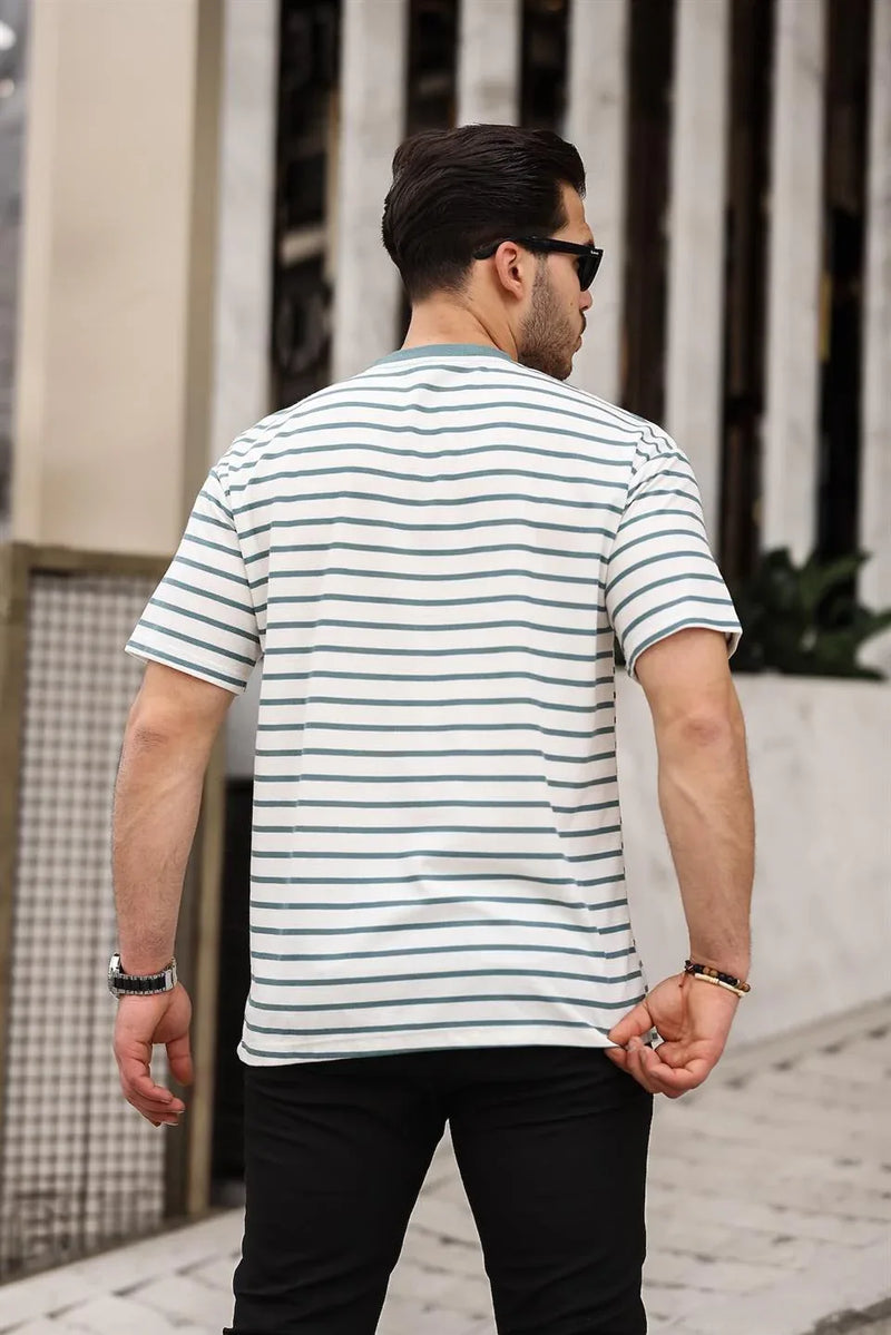 t‑shirt oversize homme rayé col enveloppe