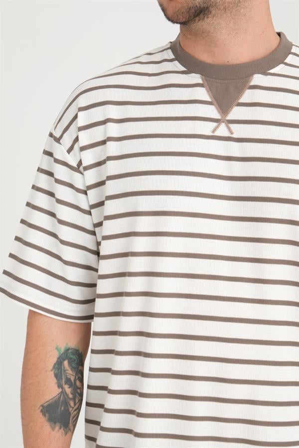 zarf yaka detayli çizgili oversize t - Justyol