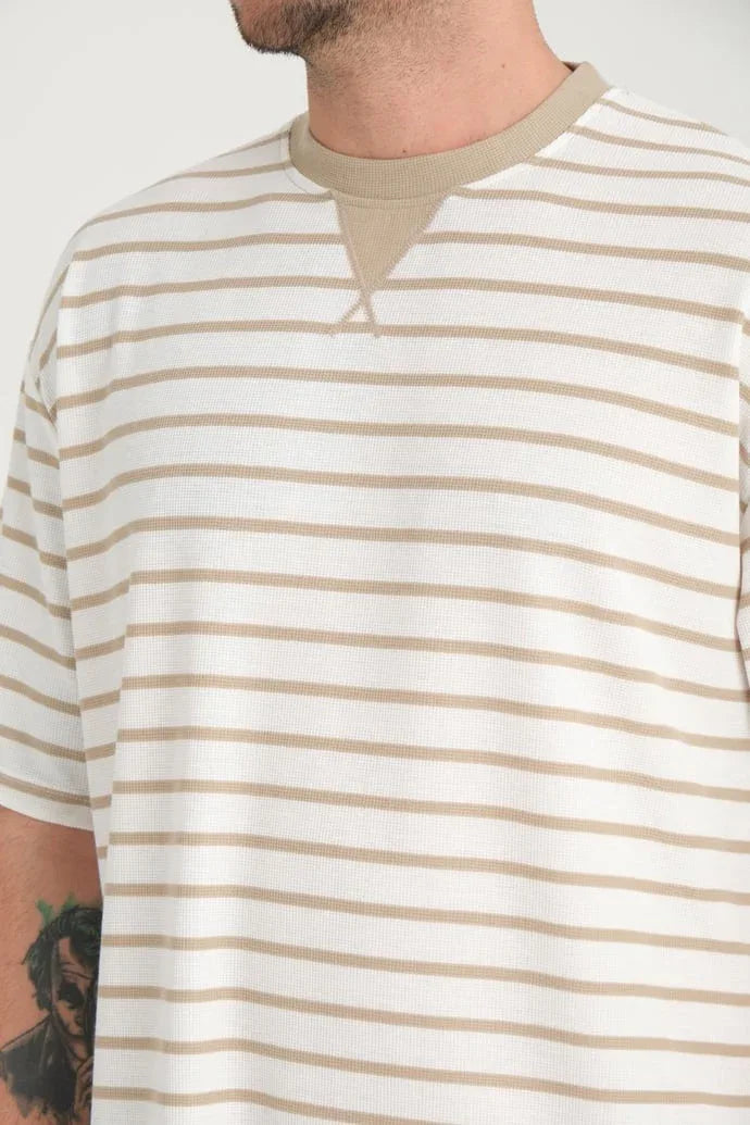 t‑shirt oversize homme rayé col enveloppe
