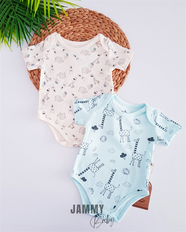 giraffe&elephant themed organic 2-piece short sleeve bodysuit set